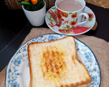 Foto langkah ke 3 dari resep Roti Bakar Strawberry Susu.