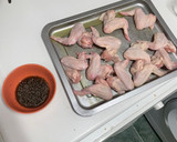 Foto del paso 1 de la receta: Alitas de pollo al horno