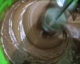 Foto langkah ke 4 dari resep Bolu Kukus Coklat Choco chips.