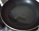 A picture of step 2 of Onion Crakers.