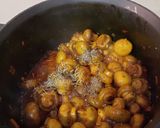 A picture of step 5 of Garlic Mushrooms as Starter.