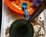 A picture of step 3 of Butterfly peas Tea.