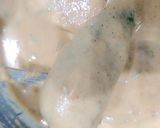 A picture of step 4 of Hary Mirch pakoray.