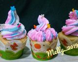 Foto langkah ke 5 dari resep Vanila cupcake.