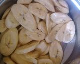 A picture of step 1 of Fried plantain.