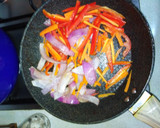 Foto del paso 5 de la receta: Lomo saltado