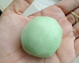 Foto langkah ke 4 dari resep Onde - onde pelangi.