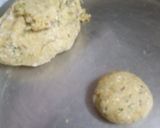 A picture of step 1 of Multigrain dudhi thalipeeth.