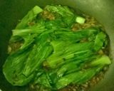 Foto langkah ke 1 dari resep Sosis Pok Coy Saos Pedas Manis.