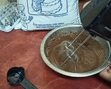 कढ़ाई फ्रेश एगलेस चॉकलेट केक(kadai fresh eggless chocolate cake recipe in hindi) रेसिपी चरण 3 फोटो