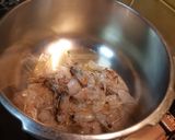 Foto del paso 1 de la receta: Bacalao a la marinera con langostinos y almejas