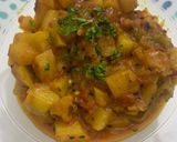 A picture of step 4 of Aloo ki bhujiya.