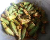 तिल मूंगफली की भरवा भिंडी (Til moongfali ki bharva bhindi recipe in Hindi) रेसिपी चरण 6 फोटो