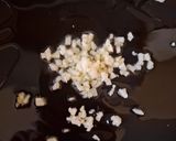 Foto del paso 2 de la receta: Hongos cremini salteados