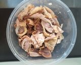 Foto langkah ke 1 dari resep Sup Ayam Sayuran.