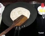 A picture of step 5 of Chatur paratha.
