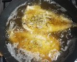 Foto del paso 3 de la receta: Pescadillas rebozadas a las hierbas provenzales