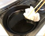 A picture of step 2 of Japanese Fried Rice.