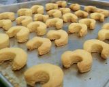 Foto langkah ke 5 dari resep Kue Putri Salju Spesial Lumer Dimulut.