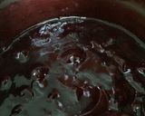 A picture of step 4 of Cherry pie filling.
