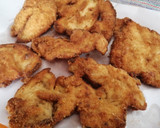 Foto del paso 5 de la receta: Milanesa de pollo Rosé🐥