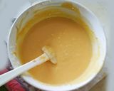 A picture of step 7 of Mango Cream Cheese Cake.
