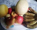 A picture of step 1 of Delicious fruit chaat.