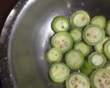 A picture of step 1 of Spine Gourd Fritters.