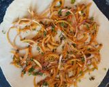 प्याज की करारी रोटी (pyaz ki karari roti recipe in Hindi) रेसिपी चरण 5 फोटो