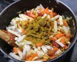 Une image de l'étape 15 de Soupe de navets, carottes, poireau et tomates aux épices tajine.