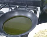 A picture of step 3 of Breaded chicken with fresh basil.