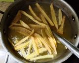 A picture of step 4 of Fries bucket.
