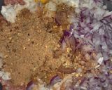 A picture of step 2 of Beef cheese burger.
