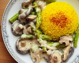 Une image de l'étape 3 de 💚 Sauté de shiitakés et d’asperges à la crème fraîche (plat végétarien).