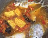 Foto langkah ke 3 dari resep Ikan kuwe bumbu kuning.