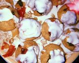 A picture of step 2 of Dahi puri chat.