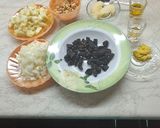 Φωτογραφία βήματος 1 της συνταγής Ρολό Χοιρινό με δαμάσκηνα και μπέϊμπι πατάτες με σάλτσα δαμάσκηνο & μανταρίνι. Αντώνης