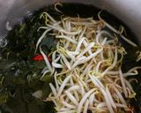 Foto langkah ke 4 dari resep Sayur Bening katuk pedas.