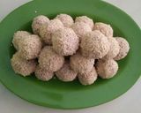 Foto langkah ke 6 dari resep Bola bola ubi ungu wijen.