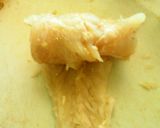 Foto del paso 4 de la receta: Filetes de pescado arrollado con acompañamiento de salsa de espinaca