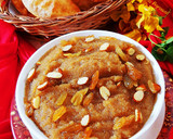 हलवा पूड़ी (Halwa Poori recipe in Hindi) रेसिपी चरण 8 फोटो