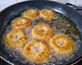 A picture of step 4 of Chicken Vegetables Donuts in 30 minutes.