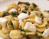 Foto del passaggio 3 della ricetta Orecchiette Carciofi e Mozzarella di Bufala