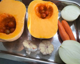 Foto del paso 1 de la receta: Crema de calabaza asada