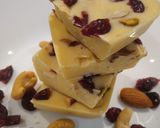 A picture of step 3 of Cranberries and dry fruits fudge.