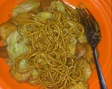 Foto langkah ke 6 dari resep Mie Goreng Ala-ala Solaria.