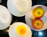Hình bước làm 1 của món Bánh táo chiên