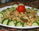 A picture of step 1 of Chicken veggies macroni.