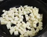 शिमला मिर्च फ्लेवर पनीर की सूखी सब्जी (Shimla Mirch Flavour Paneer Ki Sukhi Sabji) रेसिपी चरण 2 फोटो