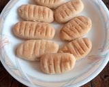 A picture of step 1 of 3 ingredients diet biscuits 🫓 🫓.